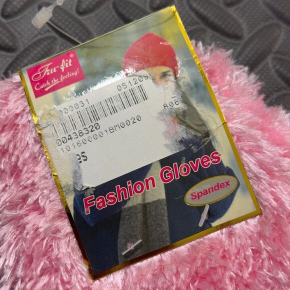 TruFit Feather Gloves Girls One Size Pink Soft Fluffy Polyester Winter Warm NWT - Picture 2 of 4